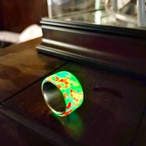 Carbon Fi retro glow ring